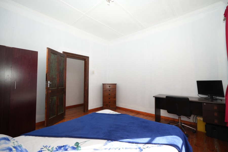 4 Bedroom Property for Sale in Wynberg Western Cape